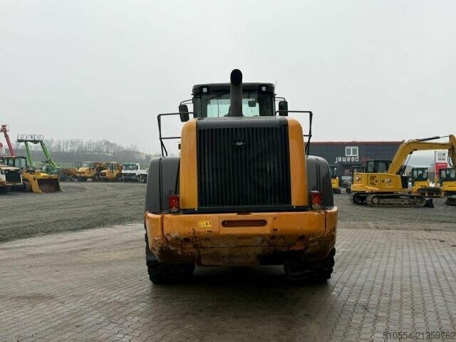 Wheel loader CASE 1121 F Radlader