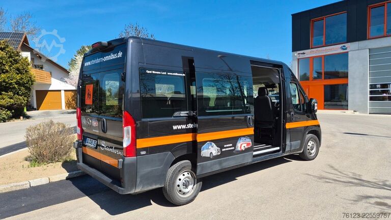Kleinbus Opel Movano Mobility Airline Boden Rolli