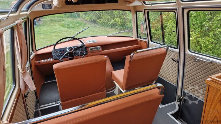 Kleinbus MERCEDES-BENZ Vorgänger Sprinter O 319 Samba mit Faltdach AC