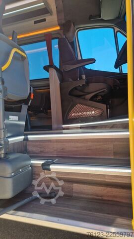 Kleinbus MERCEDES-BENZ 517 Lord Comfort XXL Vorlauffahrzeug 23 SS