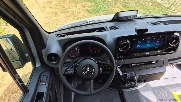 Kleinbus MERCEDES-BENZ 517 Lord Comfort XXL Vorlauffahrzeug 23 SS