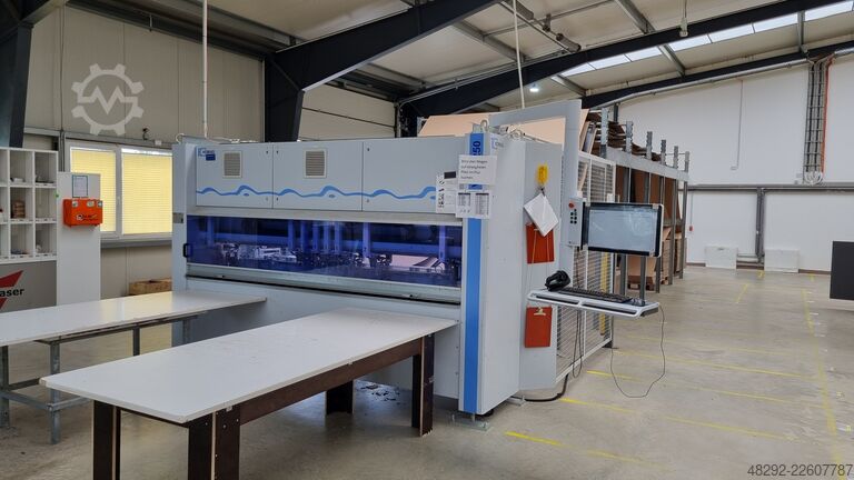 Kartonschneidemaschine HOMAG VKS250