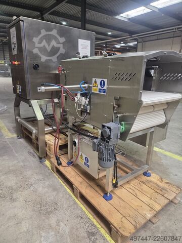 X-Ray Loma X5 with output Loma X-ray Loma X5 met uitstoot