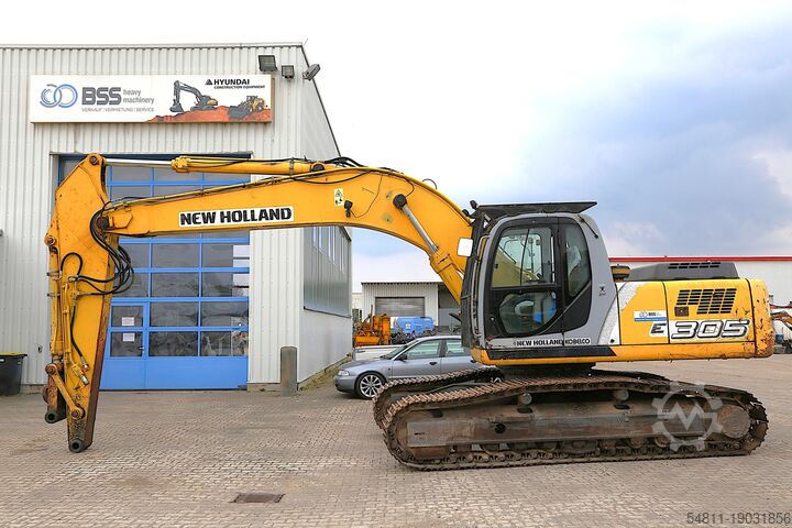 Kettenbagger Kobelco/NEW-Holland E305