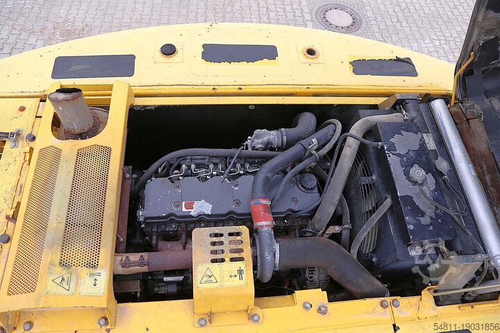 Kettenbagger Kobelco/NEW-Holland E305