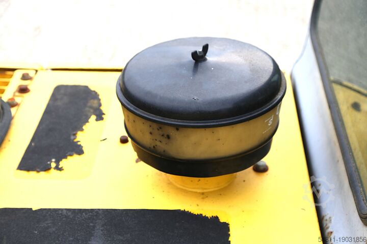 Kettenbagger Kobelco/NEW-Holland E305