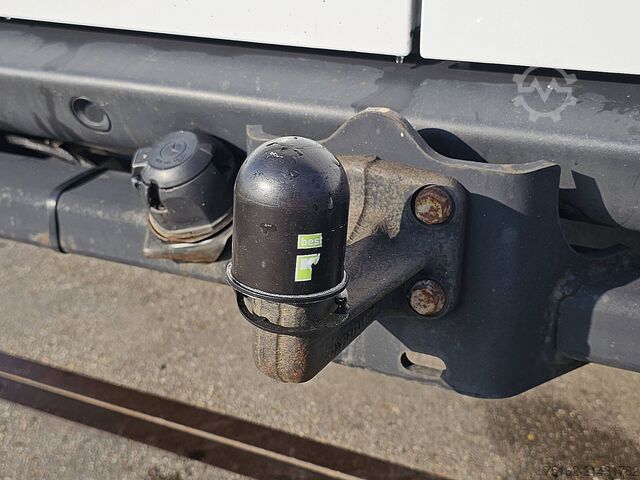 High-roof van MERCEDES-BENZ SPRINTER 315 L2H2 Mbux Automaat!