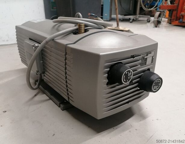 Vacuum pump Becker T 4.40 DSK