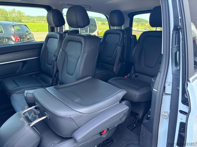 Minibus Mercedes-Benz V 300 d 4MATIC AVANTGARDE Lang Avantgarde Leder AHK 360 Distr