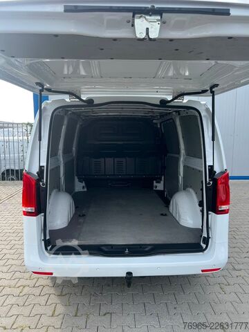 Panel van MERCEDES-BENZ Vito 114 LANG 9G-TR. KLIMA NAVI KAMERA LED AHK