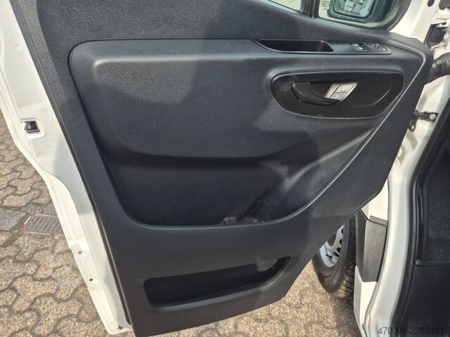 Pick-up van MERCEDES-BENZ Sprinter Pritsche DoKa/315*AHK-2800KG*7-Sitze*