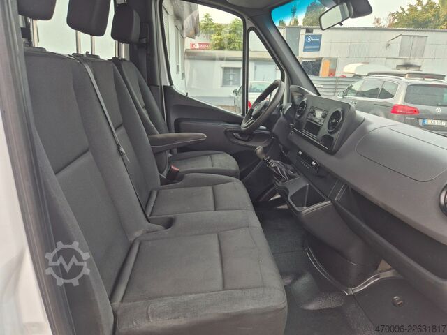 Pick-up van MERCEDES-BENZ Sprinter Pritsche DoKa/315*AHK-2800KG*7-Sitze*