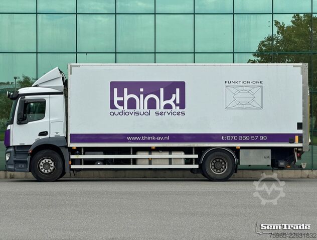 LKW mit Kofferaufbau MERCEDES-BENZ Antos 1830 FULL AIR TAIL LIFT 648.000 KM SMART T