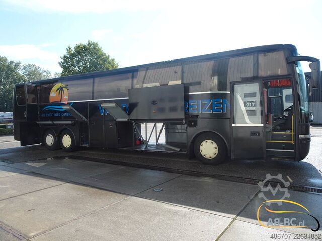 Reisebus VAN HOOL T917 Acron, 63 Sitze