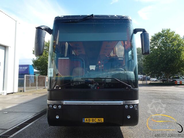 Reisebus VAN HOOL T917 Acron, 63 Sitze