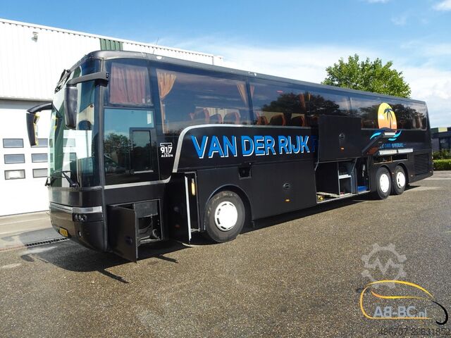 Reisebus VAN HOOL T917 Acron, 63 Sitze