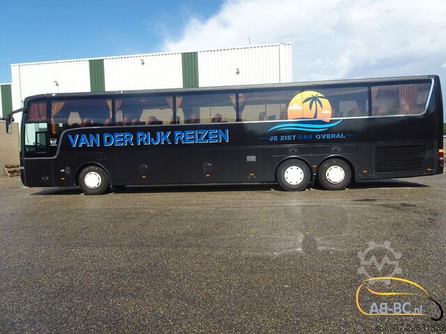Reisebus VAN HOOL T917 Acron, 63 Sitze