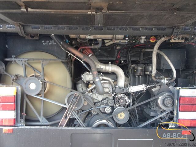 Reisebus VAN HOOL T917 Acron, 63 Sitze