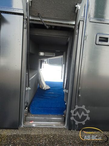 Reisebus VAN HOOL T917 Acron, 63 Sitze