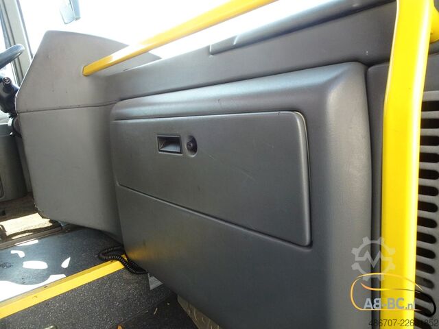 Reisebus VAN HOOL T917 Acron, 63 Sitze