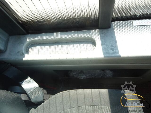 Reisebus VAN HOOL T917 Acron, 63 Sitze