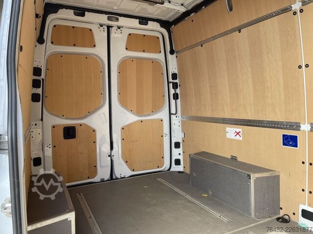 Kastenwagen hoch MERCEDES-BENZ Sprinter 317 CDI KA/3665/L2H2/MBUX/NAVI/AUTOMATI