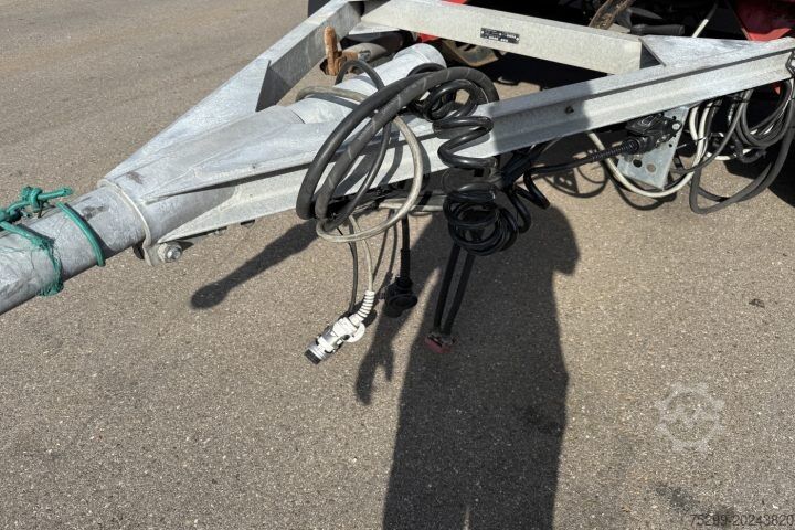 Box trailer Schwarzmüller PA2/E Koffer mit HB / Swiss-Vehicle