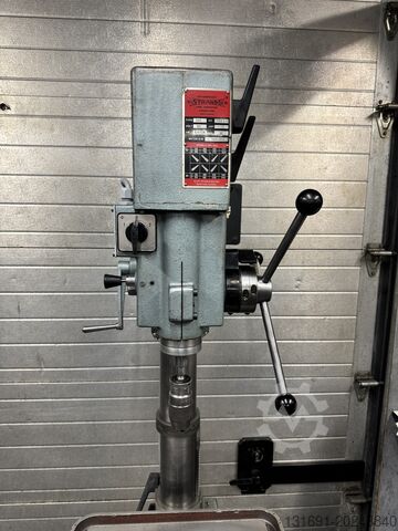 Strands S68 column drilling machine Strands S68