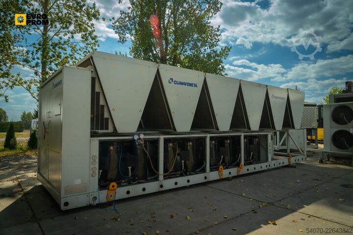 Kältemaschine Used Industrial Chiller Climaveneta - 746 kW | With warranty