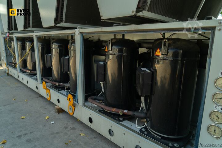 Kältemaschine Used Industrial Chiller Climaveneta - 746 kW | With warranty