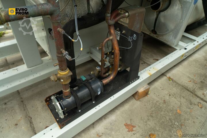 Chiller Used Industrial Chiller CARRIER - 890 kW | With warranty