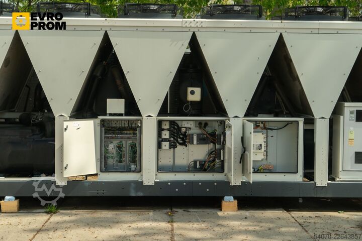 Kältemaschine Used Industrial Chiller TRANE - 1079 kW | With warranty