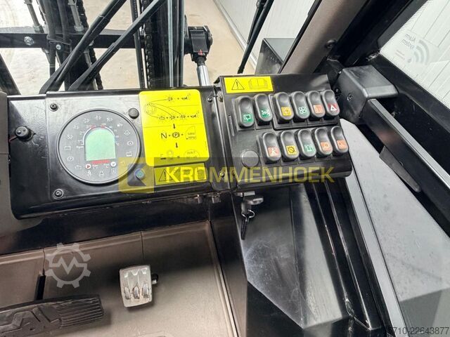 Geländestapler Manitou M 30-4 D ST5