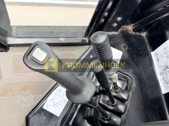 Geländestapler Manitou M 30-4 D ST5