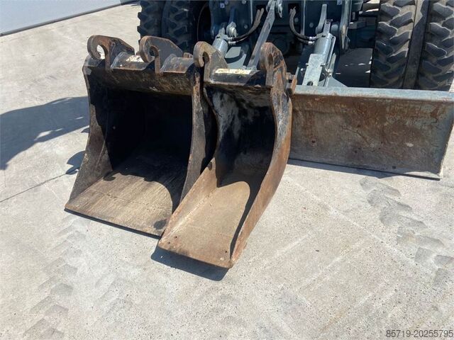 Wheel excavator Wacker Neuson EW100 (7057)