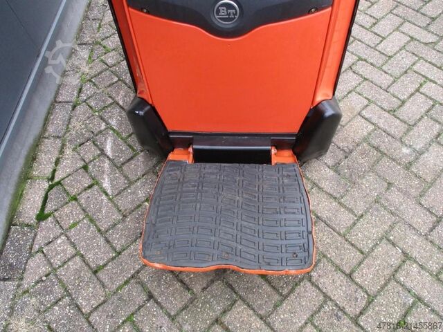 High lifting pallet truck BT SPE120L