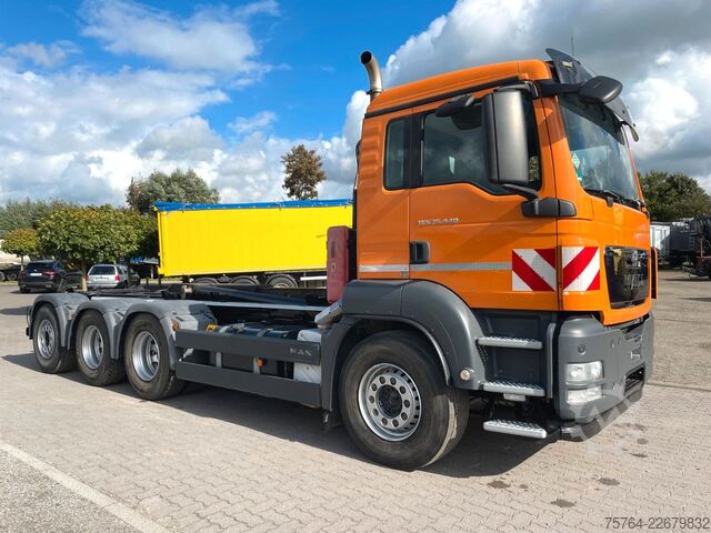 Abrollkipper MAN TGS 35.440 / HIAB XR26.59 / 8x4 /Gelenkt/ 67 tkm