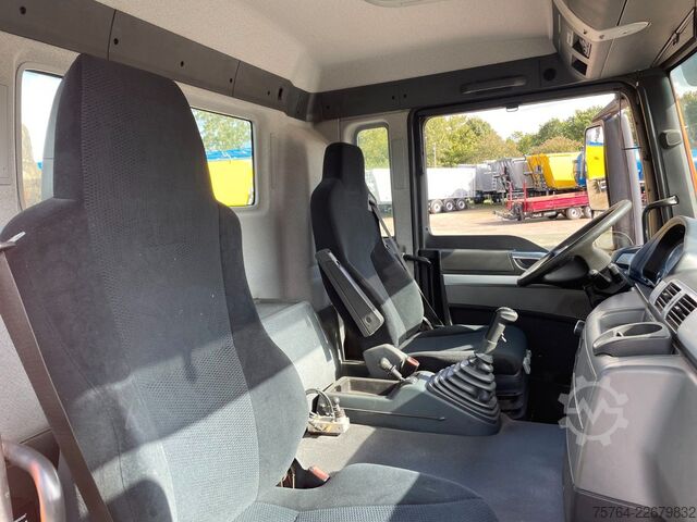 Abrollkipper MAN TGS 35.440 / HIAB XR26.59 / 8x4 /Gelenkt/ 67 tkm
