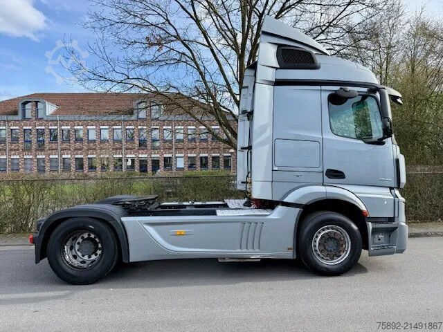 Standard-SZM Mercedes-Benz Actros 1848 StreamSpace 2,30 / Retarder / Eu6