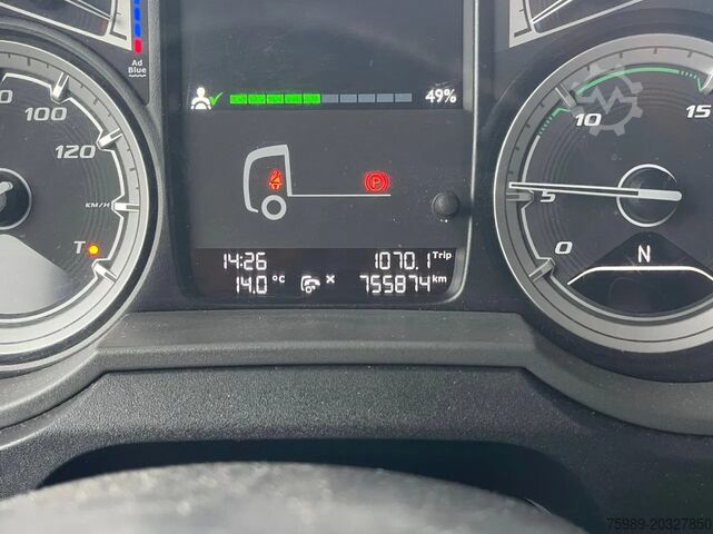 Standard-SZM DAF XF 530 PARKING CLIMA, FRIGO