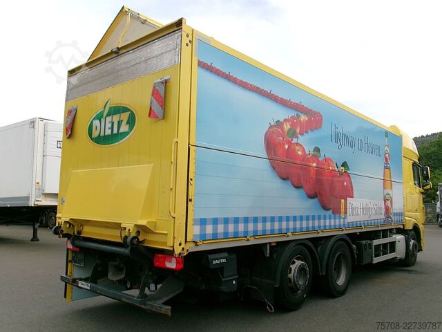 LKW mit Getränkeaufbau DAF XF 480*7,7m Schwenkwand*LBW*Lift/Lenk*Standklima