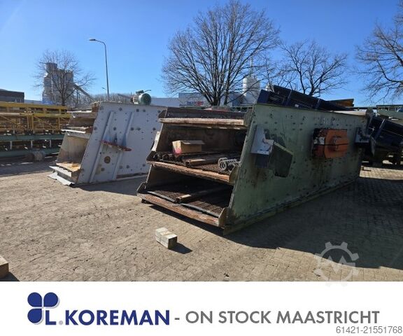 Siebmaschine Hazemag / Krupp 21/60-3 Hazemag/Krupp Type: 21/60-3 Surface : 6000 x 2100 mm - 3 decks. with two pieces E-motors of each 11 kW. incl.: springs. 1 piece on stock Screening machine Hazemag / Krupp 21/60-3
