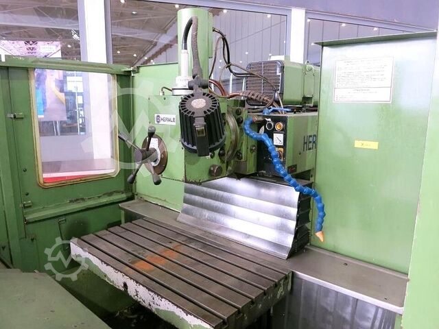 Universal-Fräs- und Bohrmaschine HERMLE UWF 721