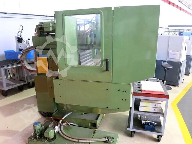 Universal-Fräs- und Bohrmaschine HERMLE UWF 721