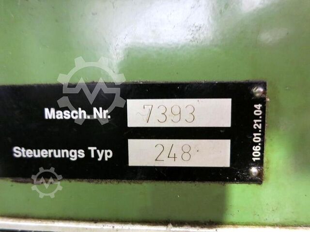 Universal-Fräs- und Bohrmaschine HERMLE UWF 721