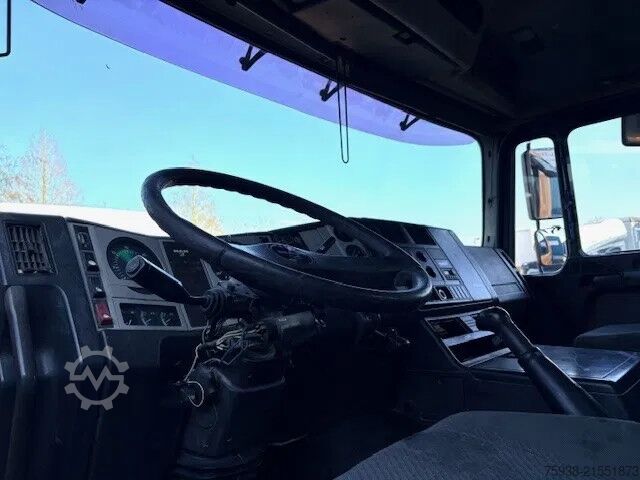 Standard-SZM MAN 26.463 DFS 6x4 FULL SPRING SUSPENSION TRACTOR U...