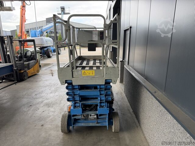 JLG 2646ES scissor lift aerial work platform, 2006 / 975 hours, 10m working height JLG 2646ES schaarlift schaar hoogwerker 2006 / 975uur 10mtr werkhoogte