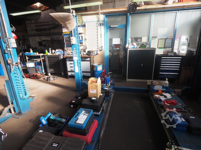 Komplette freie KFZ Werkstatt  