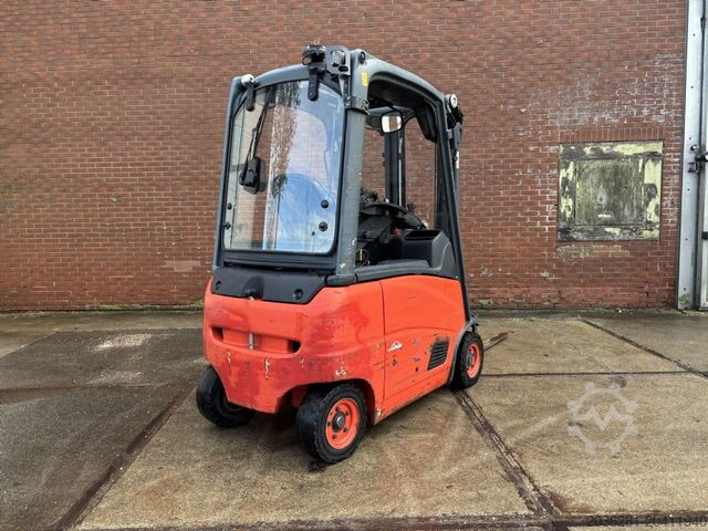 Elektro 4 Rad-Stapler Linde E16PH-01