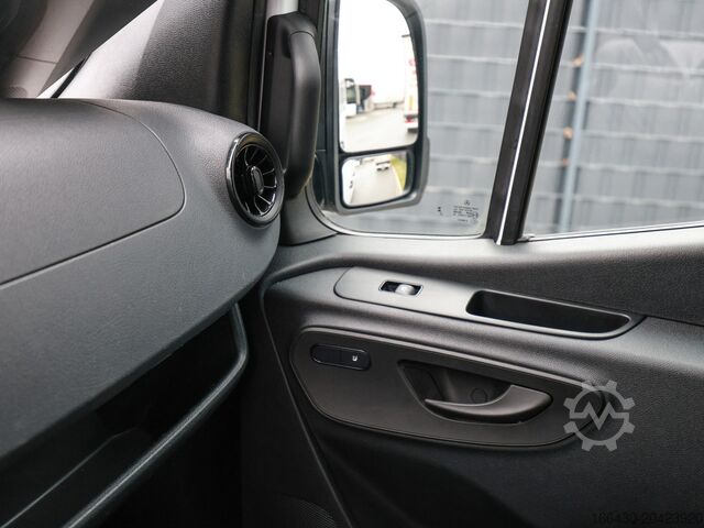 Panel van Mercedes-Benz Sprinter 317 CDI Kasten Hochdach Lang Navi Ka
